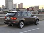 BMW X5 xDrive 5.0i 2010 года
